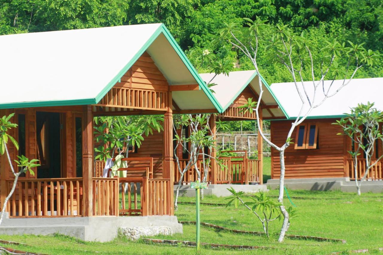 Beach Camp Lombok Sekotong Exterior foto